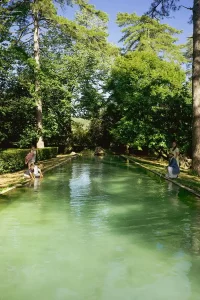 bassin du parc du château des Lèbres Ardèche